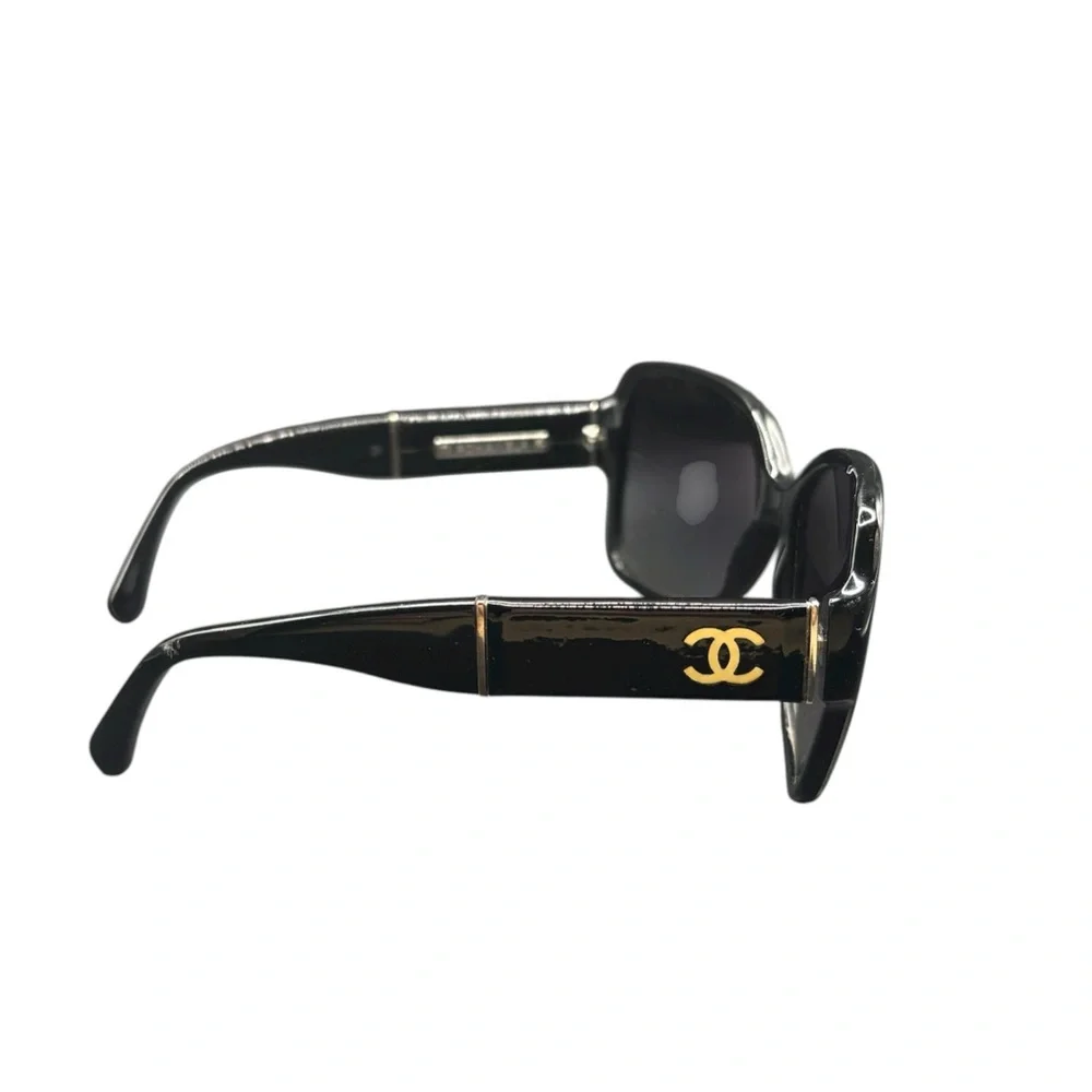 Chanel Oversized Black Sunglasses - Picture 5 of 7